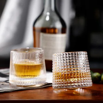 Viski Kozarci Pokal,Obračanje Viski Darila za Moške Ljubitelje Viskija,Slog, Stekleni izdelki za Bourbon Skale Cocktail ScotchRum Očala